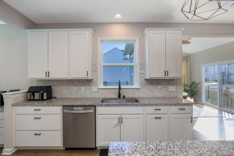 Tiny photo for 582 Zoar Street, Galena, OH 43021 (MLS # 226005285)