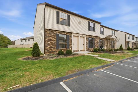 Photo of 2942-2948 Sawdust Lane, Dublin, OH 43017 (MLS # 226005933)