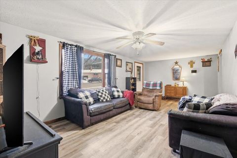 Tiny photo for 6 Adena Court, Fredericktown, OH 43019 (MLS # 226000570)