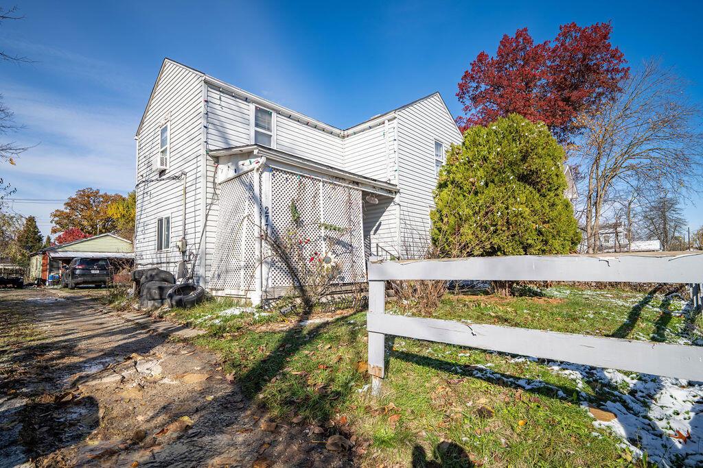 Columbus, Ohio 43211, United States, 2 Bedrooms Bedrooms, ,1 BathroomBathrooms,Residential,Active,243586