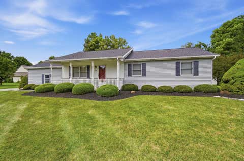 Photo of 235 Timber Ridge Drive, Pickerington, OH 43147 (MLS # 226028159)