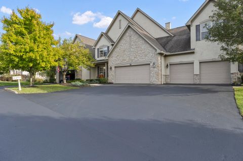 Photo of 4983 Scenic Creek Lane, Powell, OH 43065 (MLS # 225038806)