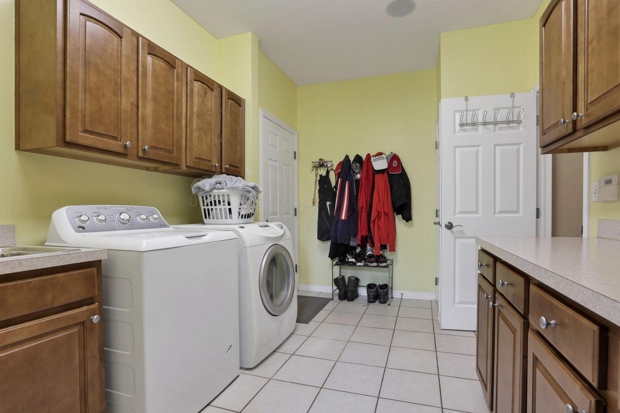 8708 Belworth Square, New Albany, Ohio image 33