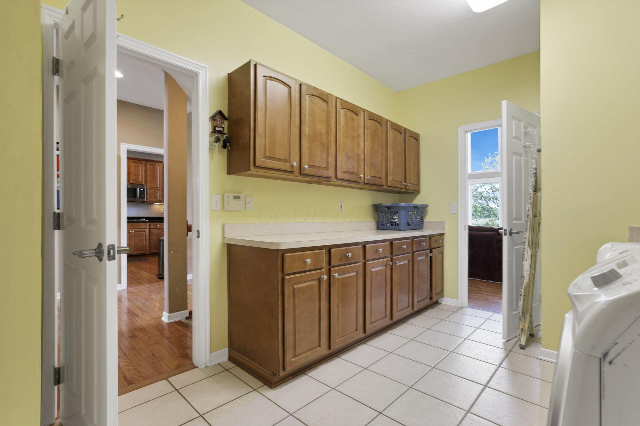 8708 Belworth Square, New Albany, Ohio image 34