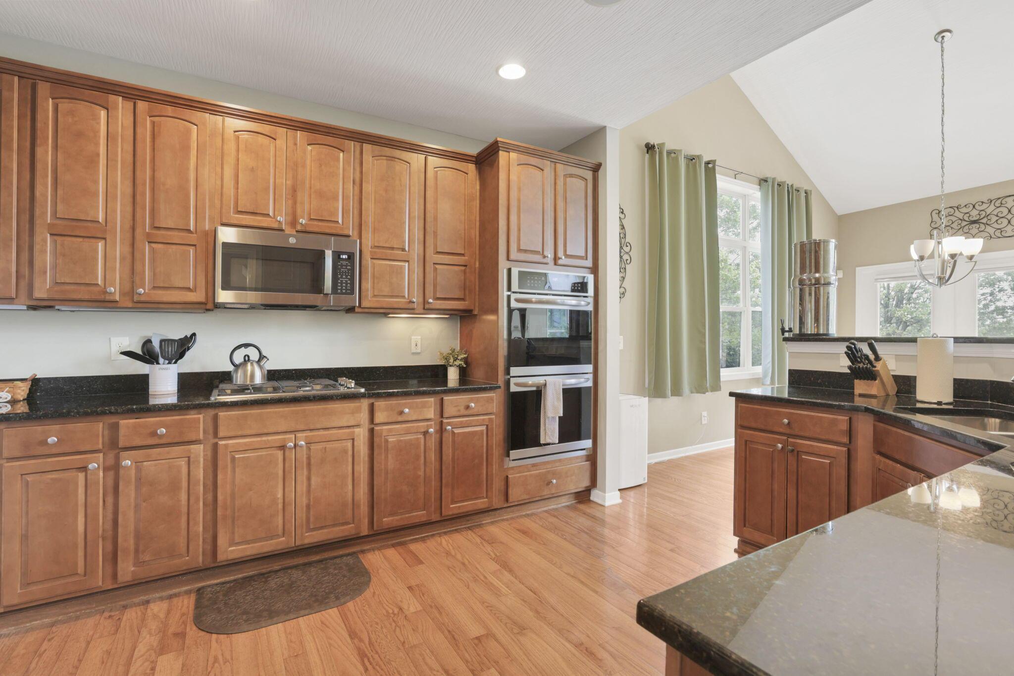 8708 Belworth Square, New Albany, Ohio image 15