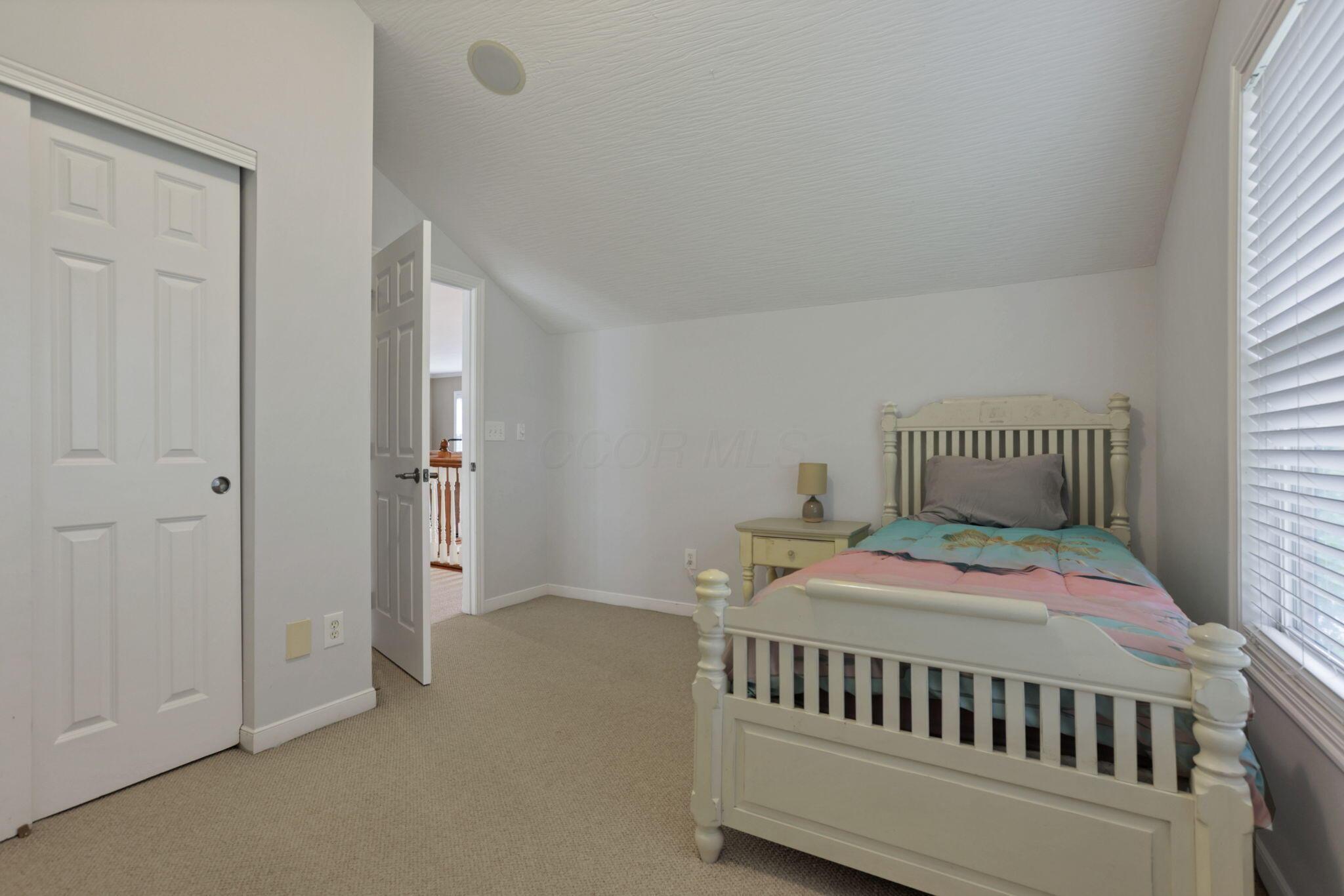 8708 Belworth Square, New Albany, Ohio image 42