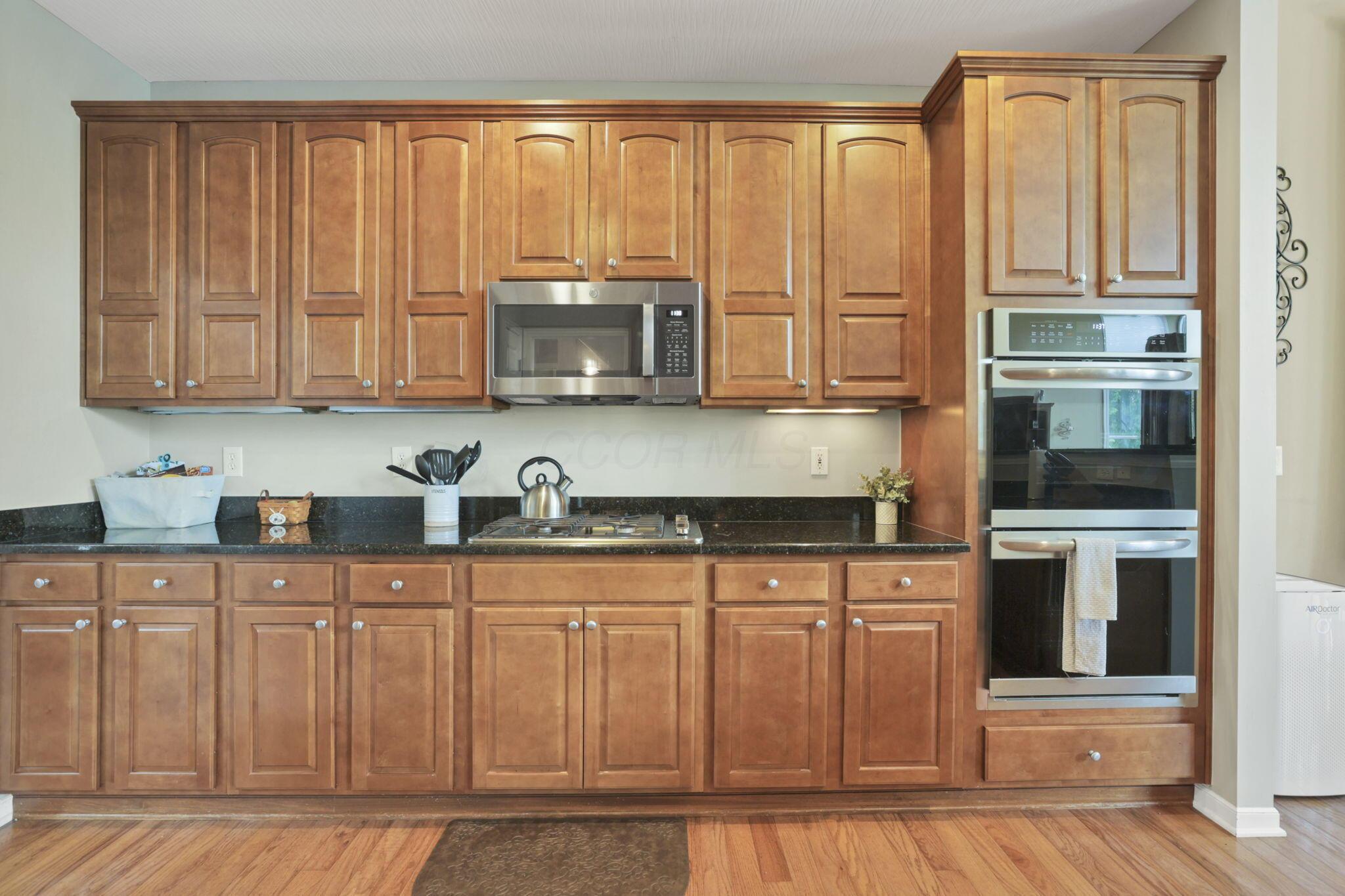 8708 Belworth Square, New Albany, Ohio image 16