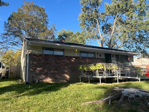 Tiny photo for 3608 Bolton Avenue, Columbus, OH 43227 (MLS # 225044768)