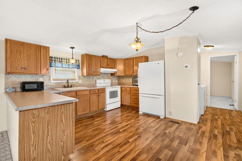 Tiny photo for 7 Delaware Drive, Chillicothe, OH 45601 (MLS # 226035830)