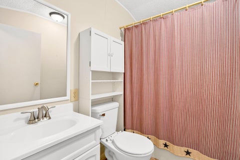 Tiny photo for 7 Delaware Drive, Chillicothe, OH 45601 (MLS # 226035830)
