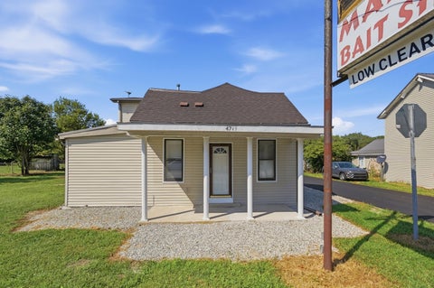 Photo of 4749 NE State Route 207 NE, Washington Court House, OH 43160 (MLS # 226033845)