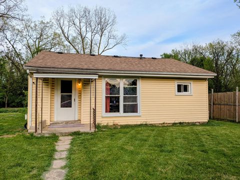 Photo of 1500 Bretton Road, Columbus, OH 43219 (MLS # 226013186)