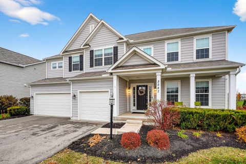 Photo of 5587 Springwick Court, Powell, OH 43065 (MLS # 225043477)