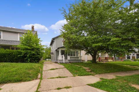 Tiny photo for 558 S Ogden Avenue, Columbus, OH 43204 (MLS # 226029441)