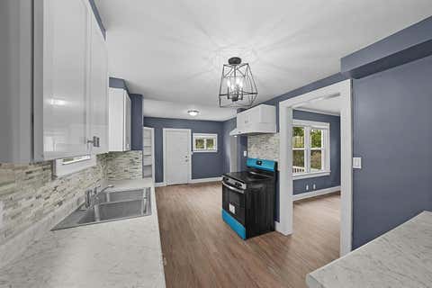 Tiny photo for 558 S Ogden Avenue, Columbus, OH 43204 (MLS # 226029441)