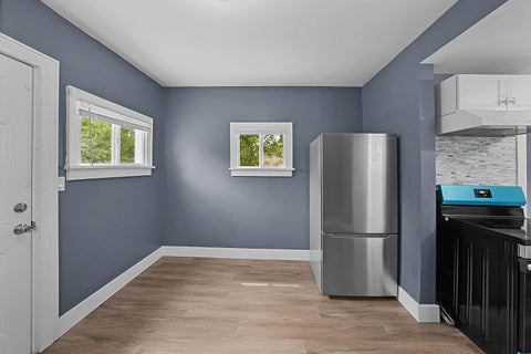 Tiny photo for 558 S Ogden Avenue, Columbus, OH 43204 (MLS # 226029441)