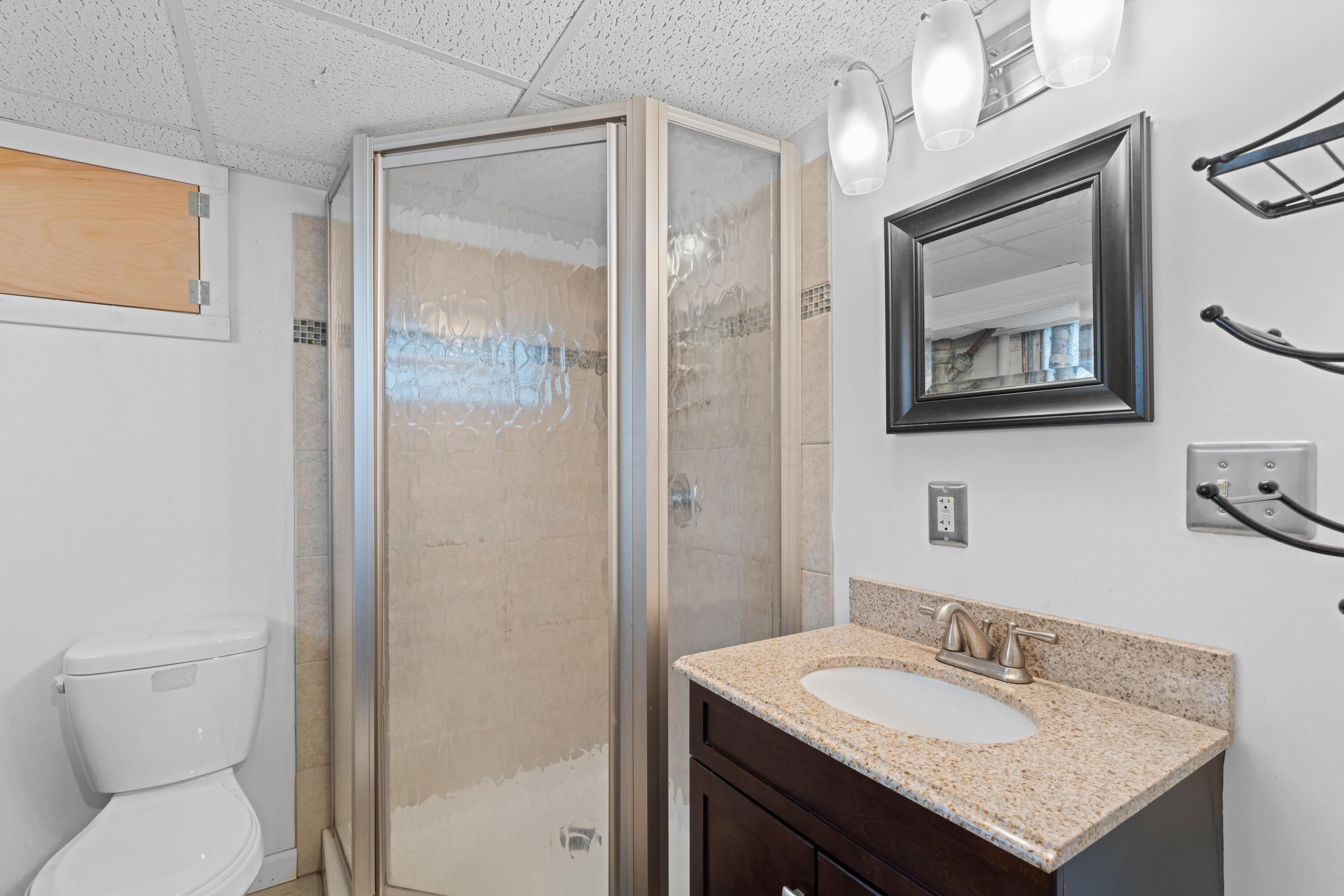 742 S Cassingham Road, Bexley, Ohio image 36