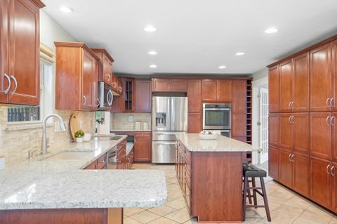 Tiny photo for 7505 Benderson Drive, Westerville, OH 43082 (MLS # 226036317)