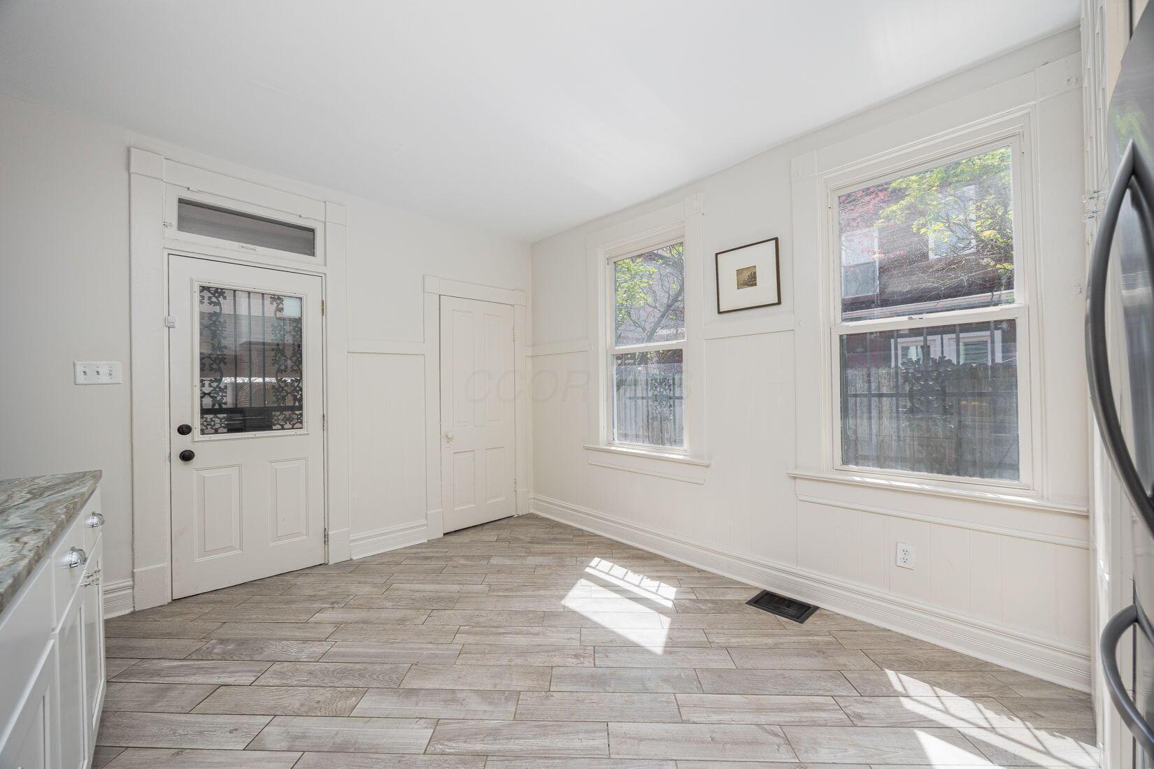 238 1/2 E Whittier Street, Columbus, Ohio image 17
