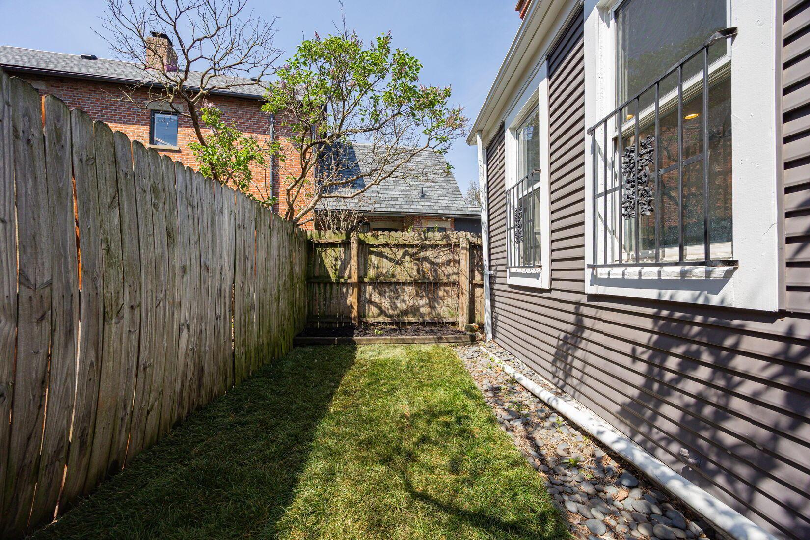 238 1/2 E Whittier Street, Columbus, Ohio image 40