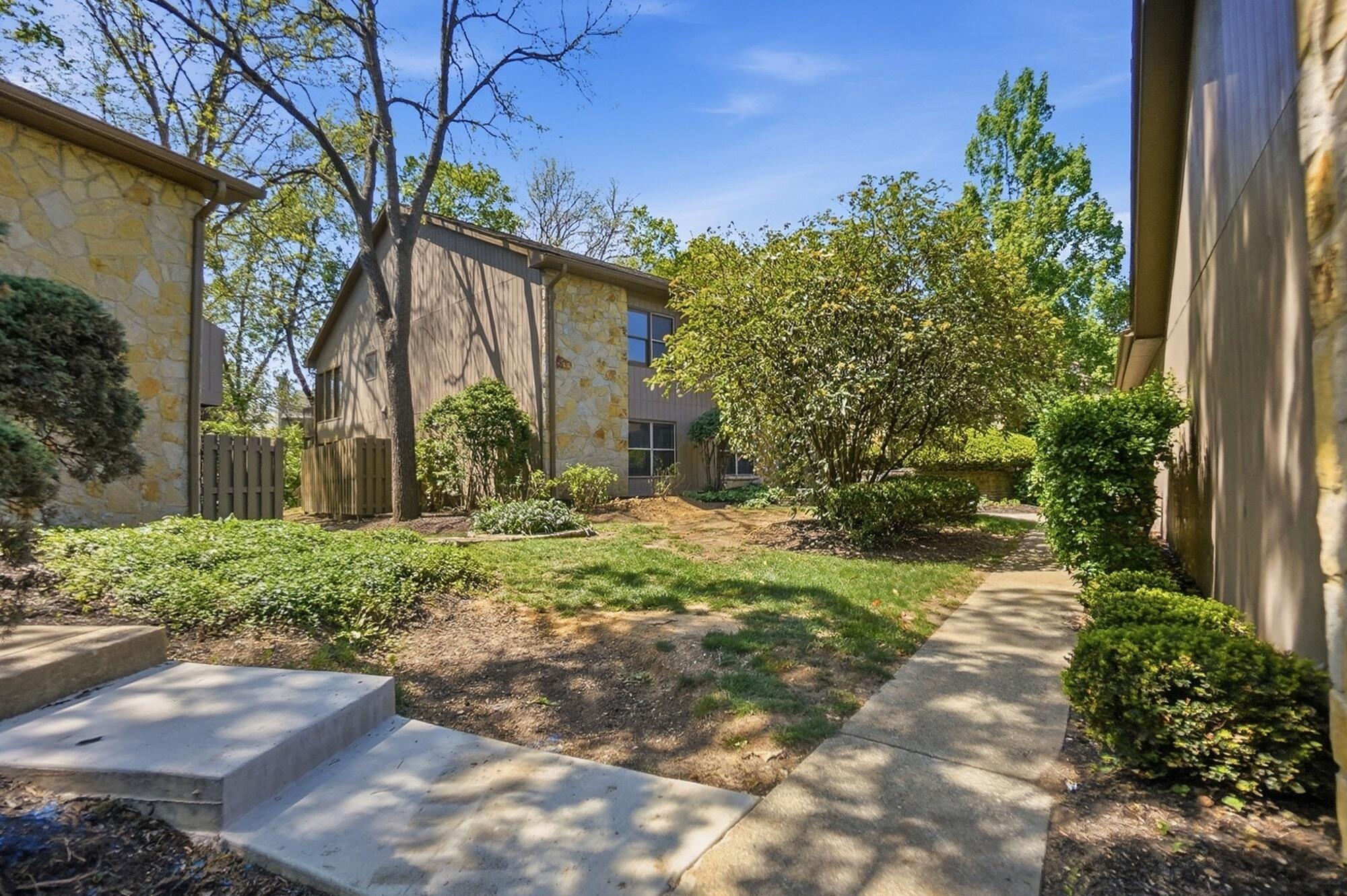 3155 Griggsview Court