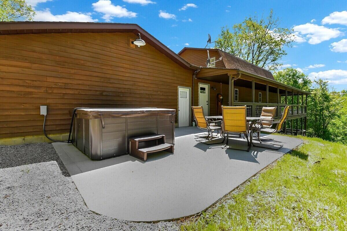 7429 Barneby Road, Lancaster, Ohio image 39