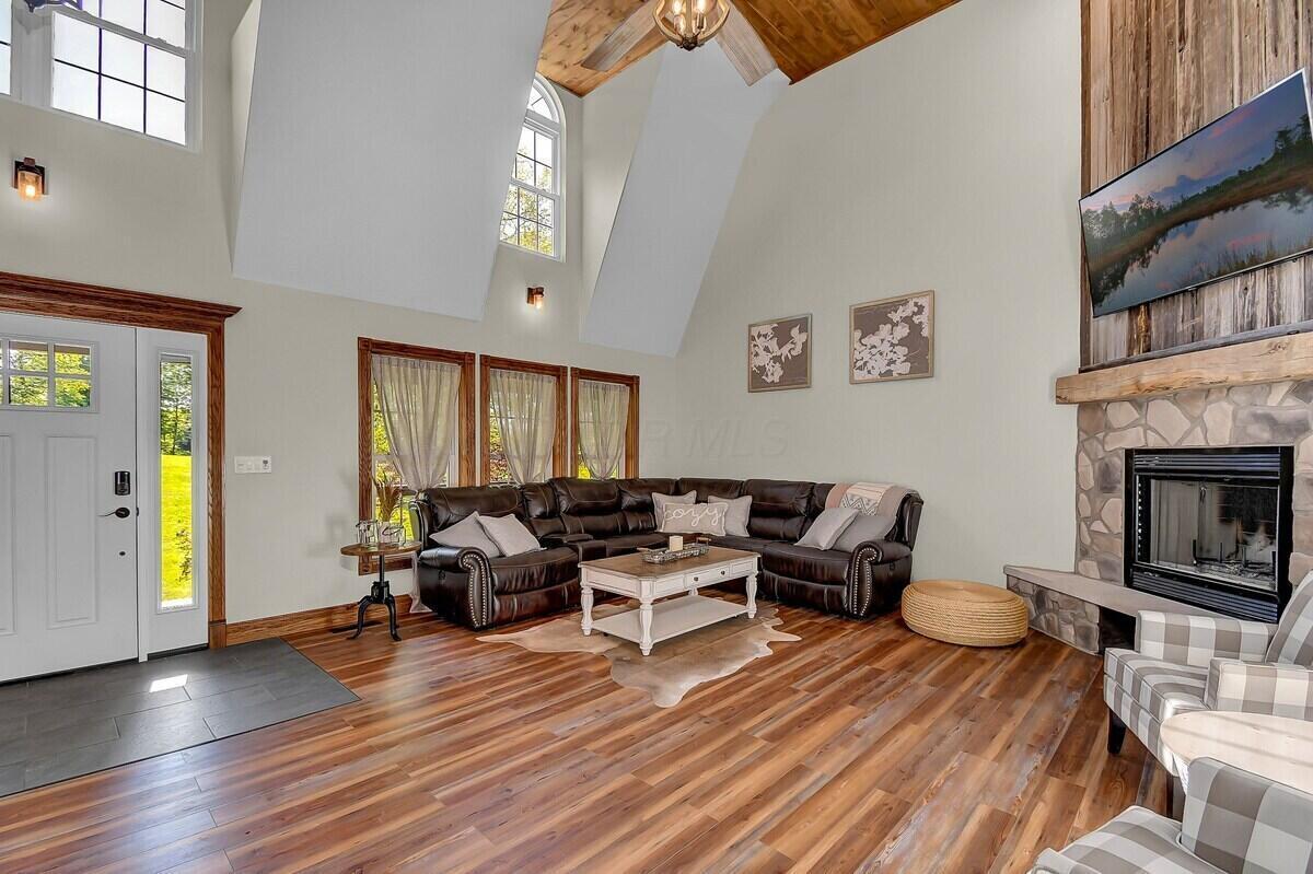 7429 Barneby Road, Lancaster, Ohio image 16