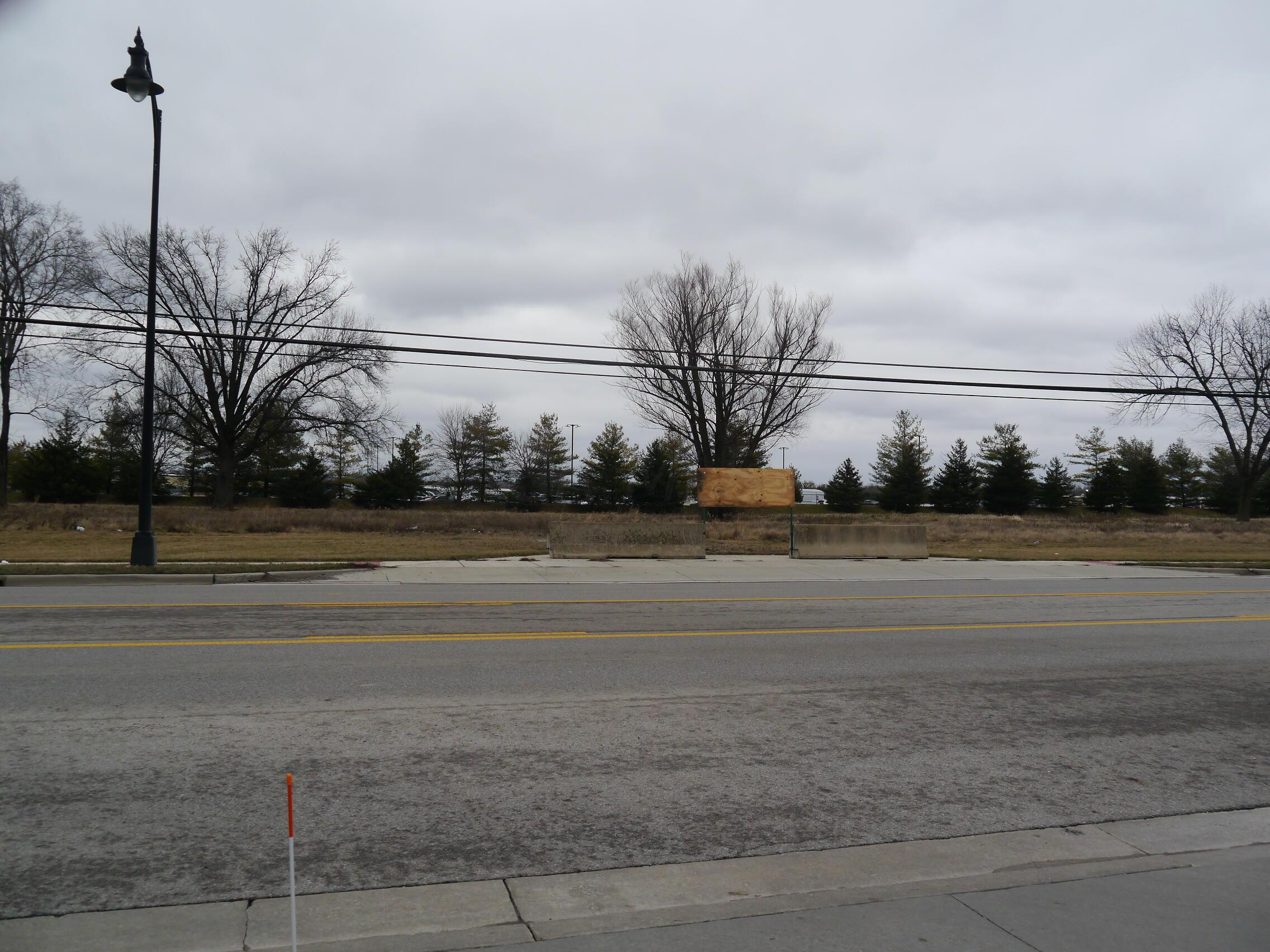 Photo 4 of 6 of 1350-1370 Stringtown Road land