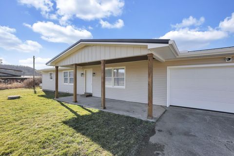 Tiny photo for 20595 Happy Hollow Road, Laurelville, OH 43135 (MLS # 226004908)