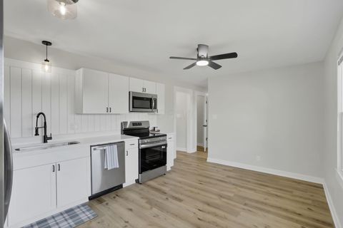 Tiny photo for 20595 Happy Hollow Road, Laurelville, OH 43135 (MLS # 226004908)