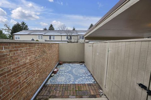 Tiny photo for 5108 Ranstead Court, Columbus, OH 43220 (MLS # 225045513)