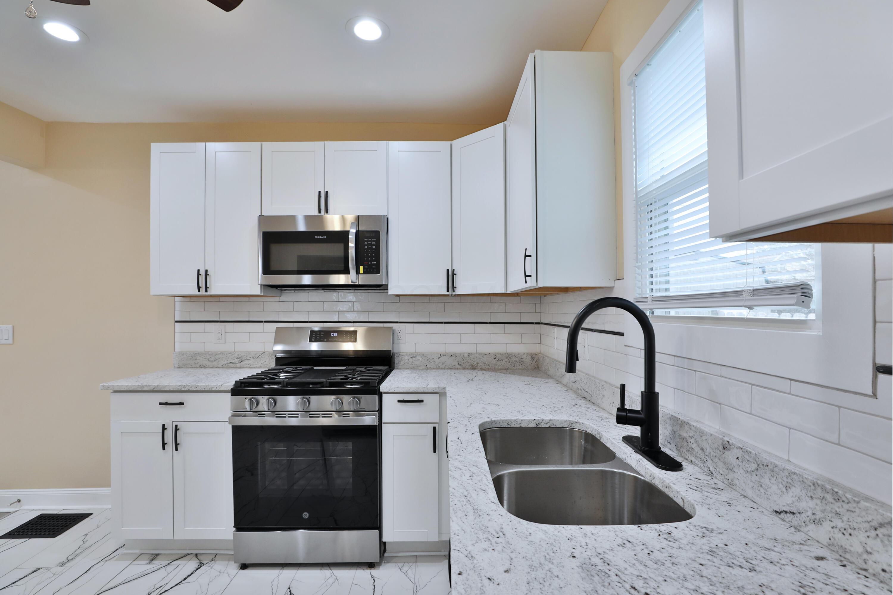 326 Tibet Road, Columbus, Ohio image 22
