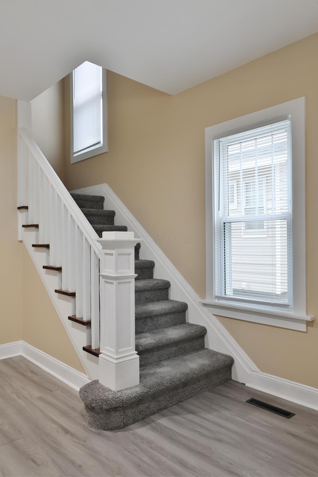 326 Tibet Road, Columbus, Ohio image 24