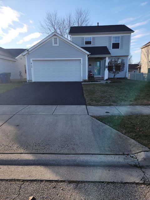 Photo of 813 Hurlock Lane, Galloway, OH 43119 (MLS # 226000869)