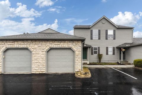 Photo of 4115 Meadowleigh Way 39B #39B, Columbus, OH 43230 (MLS # 225038188)