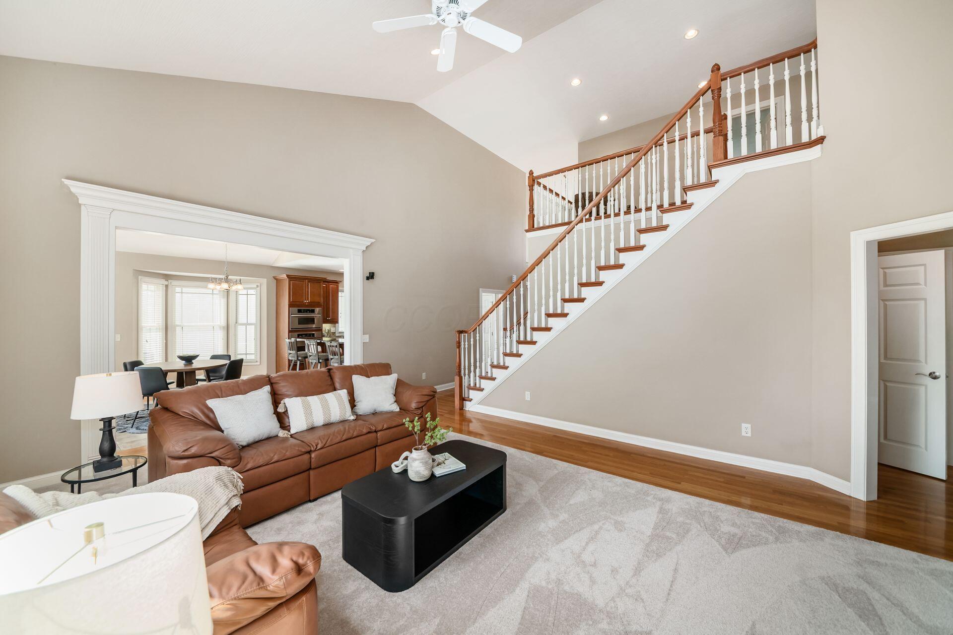 4568 Hickory Rock Drive, Powell, Ohio image 18