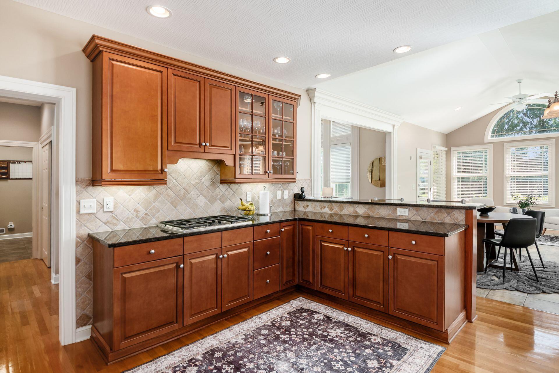 4568 Hickory Rock Drive, Powell, Ohio image 29
