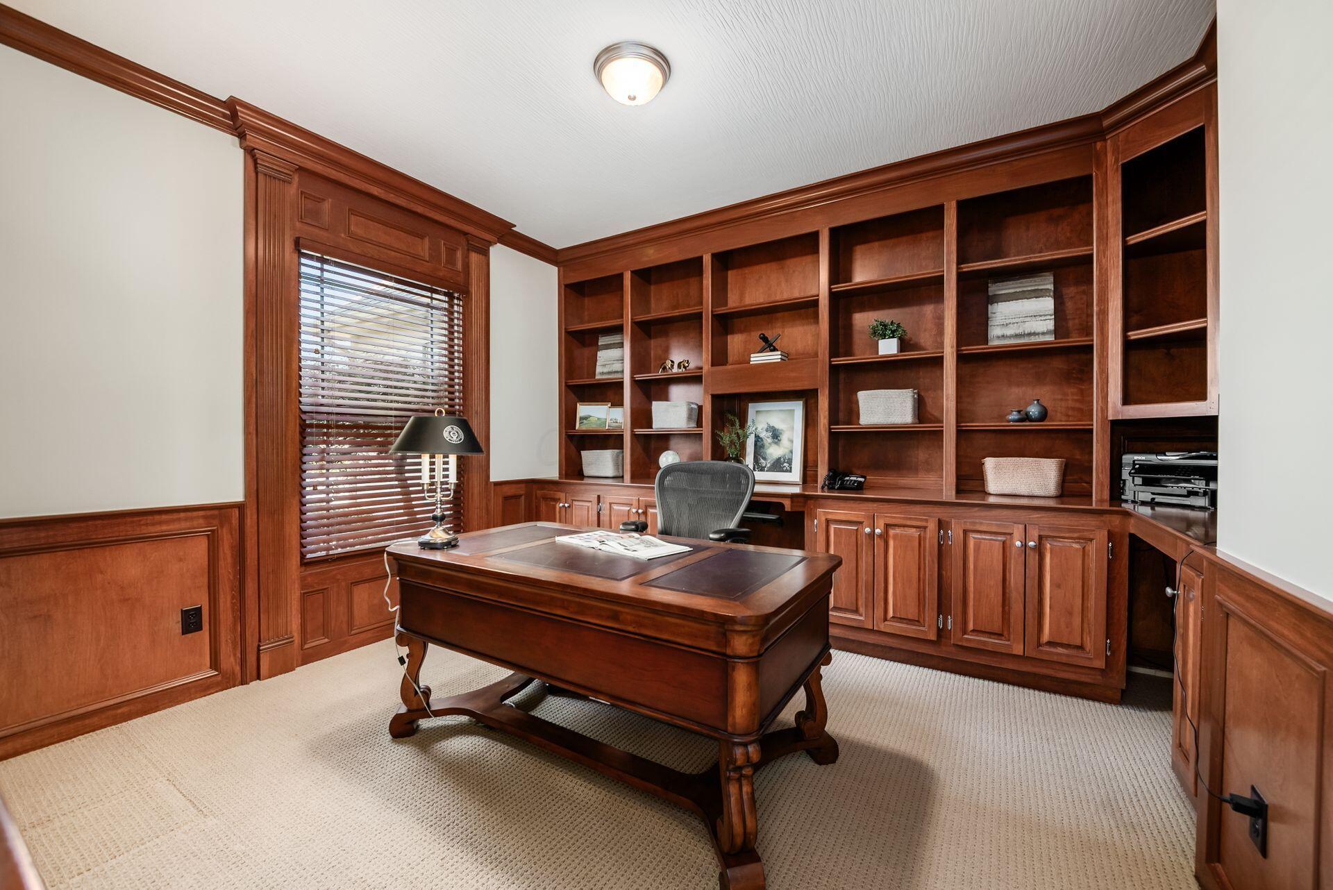 4568 Hickory Rock Drive, Powell, Ohio image 10