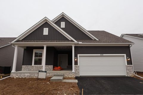 Photo of 3030 Darby Downs Road, Grove City, OH 43123 (MLS # 225042578)