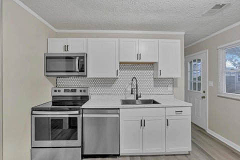 Tiny photo for 4546 Saint Anthony Lane, Whitehall, OH 43213 (MLS # 226039597)