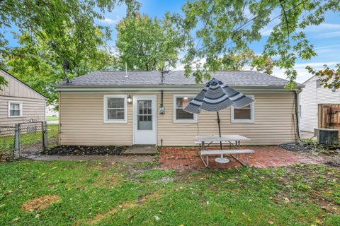 Tiny photo for 4546 Saint Anthony Lane, Whitehall, OH 43213 (MLS # 226039597)