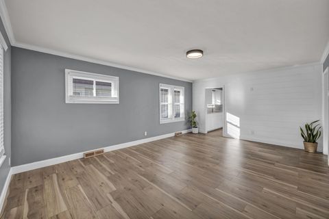 Tiny photo for 283 Clover Avenue, Marion, OH 43302 (MLS # 226002317)