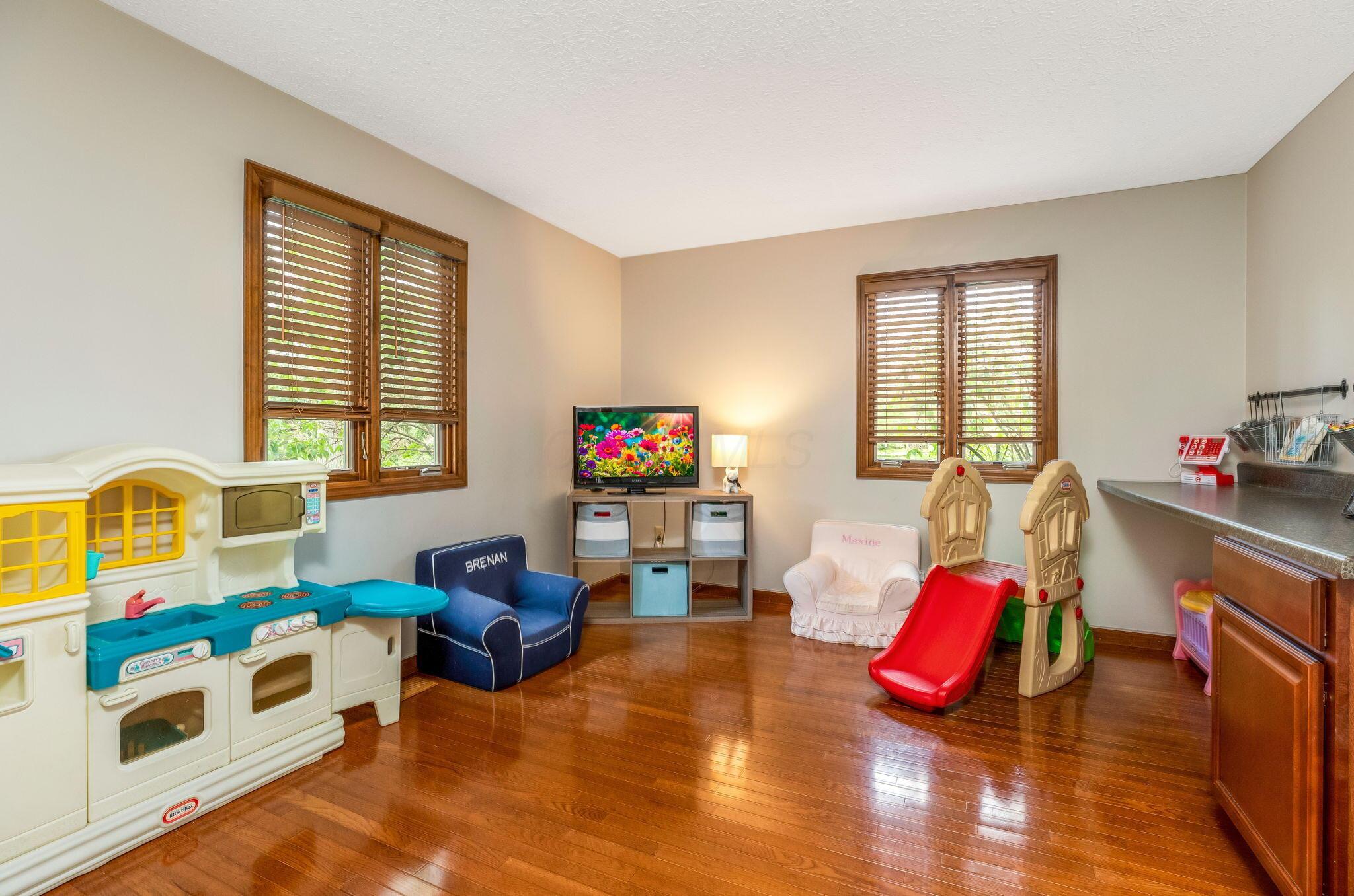 4391 Shire Cove Road, Hilliard, Ohio image 33