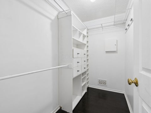 Tiny photo for 6254 Mcnaughten Place Lane 47 #47, Columbus, OH 43213 (MLS # 226036375)