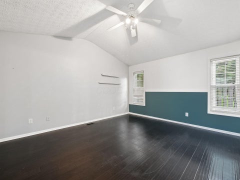 Tiny photo for 6254 Mcnaughten Place Lane 47 #47, Columbus, OH 43213 (MLS # 226036375)