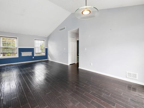 Tiny photo for 6254 Mcnaughten Place Lane 47 #47, Columbus, OH 43213 (MLS # 226036375)