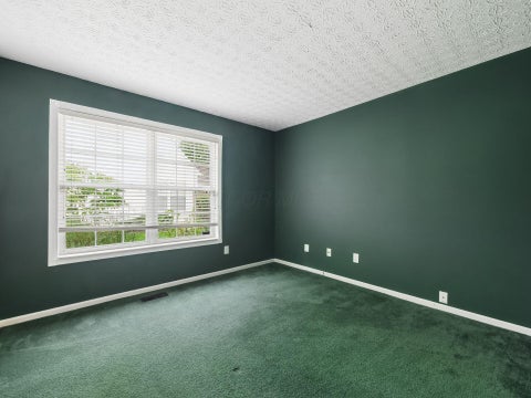 Tiny photo for 6254 Mcnaughten Place Lane 47 #47, Columbus, OH 43213 (MLS # 226036375)