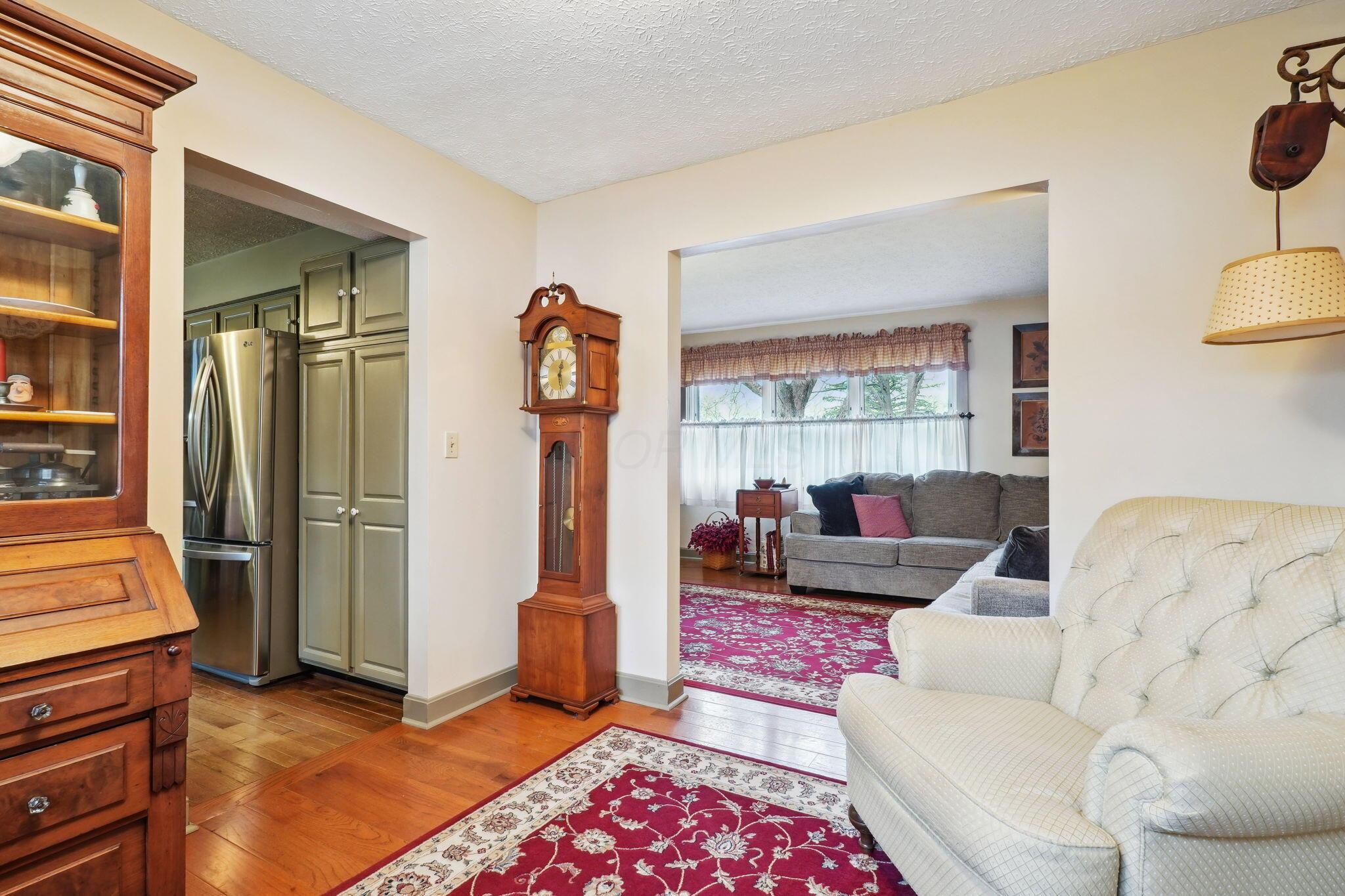 557 Surrey Lane, Marysville, Ohio image 18