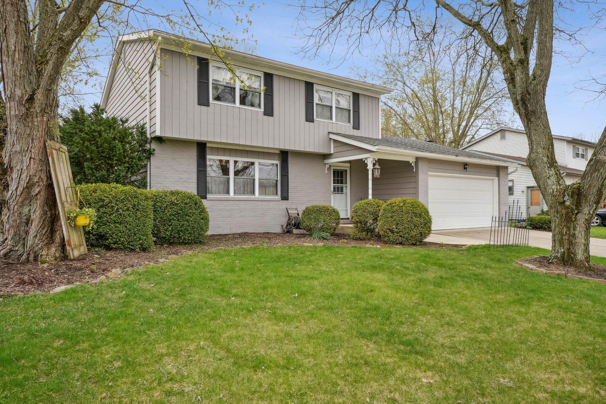 557 Surrey Lane, Marysville, Ohio image 2