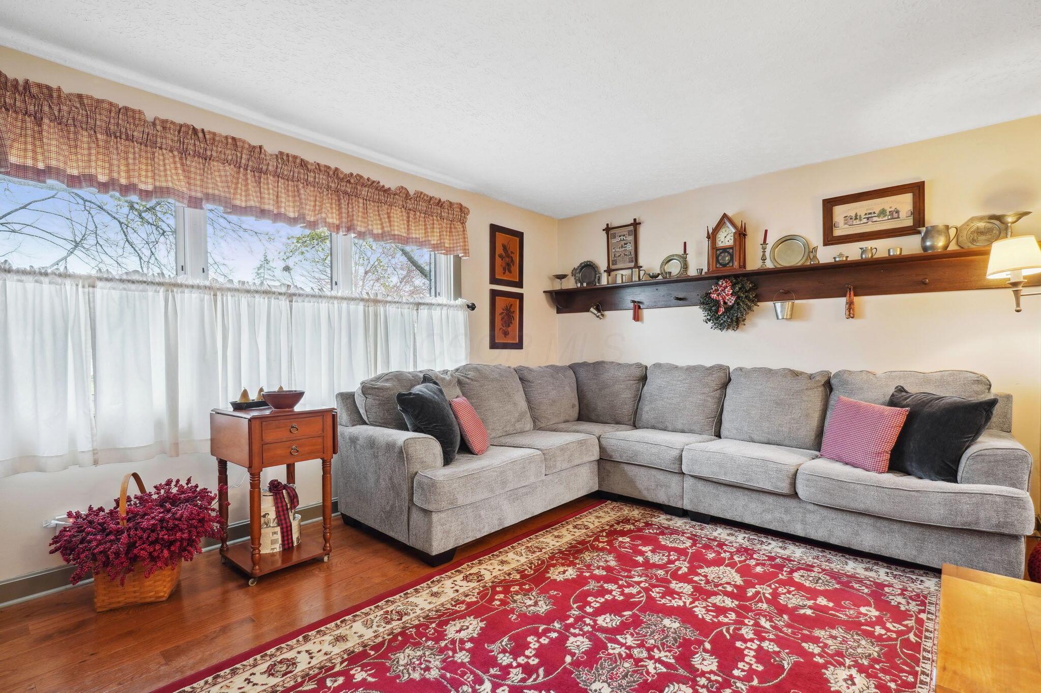 557 Surrey Lane, Marysville, Ohio image 15